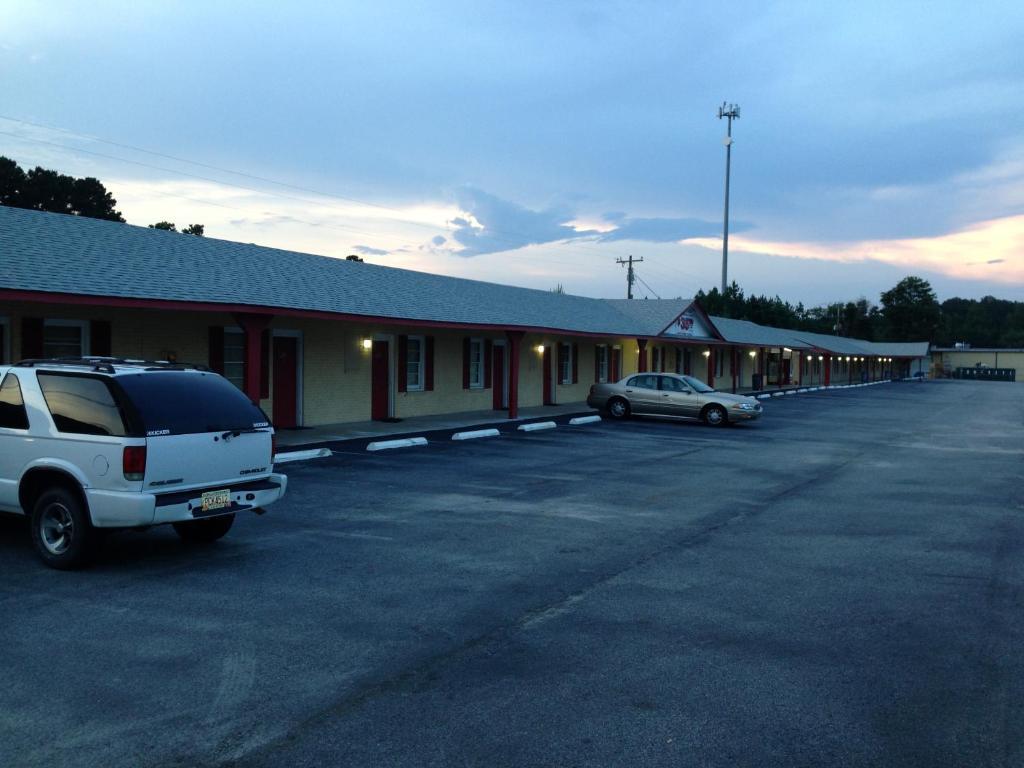 Northside Inn Claxton 外观 照片